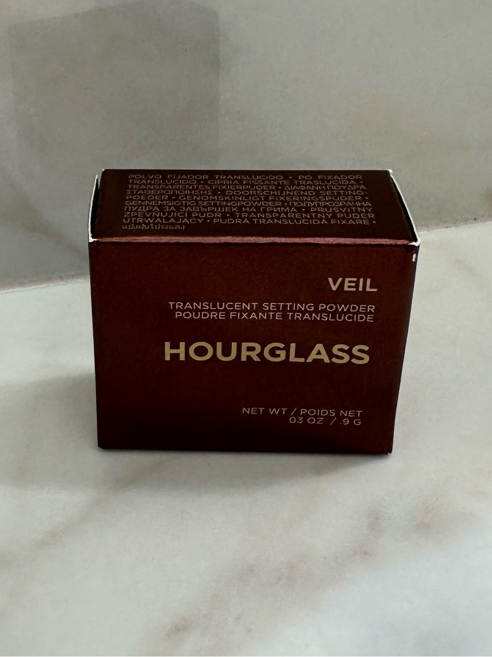 NIB. Hourglass Veil Translucent Setting Powder - Brown Box. 0.03 oz